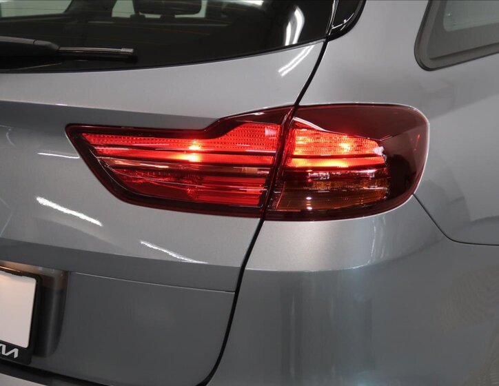 KIA Ceed Kombi 1,5 l 103 kw