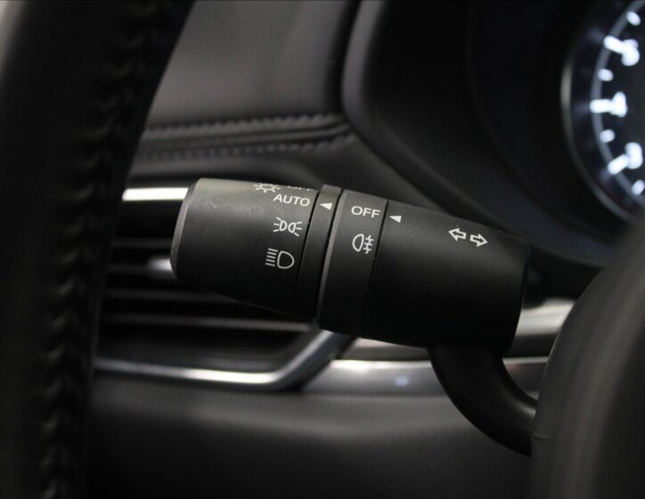 Mazda CX-5 SUV / Terénní 2,0 l 121 kw