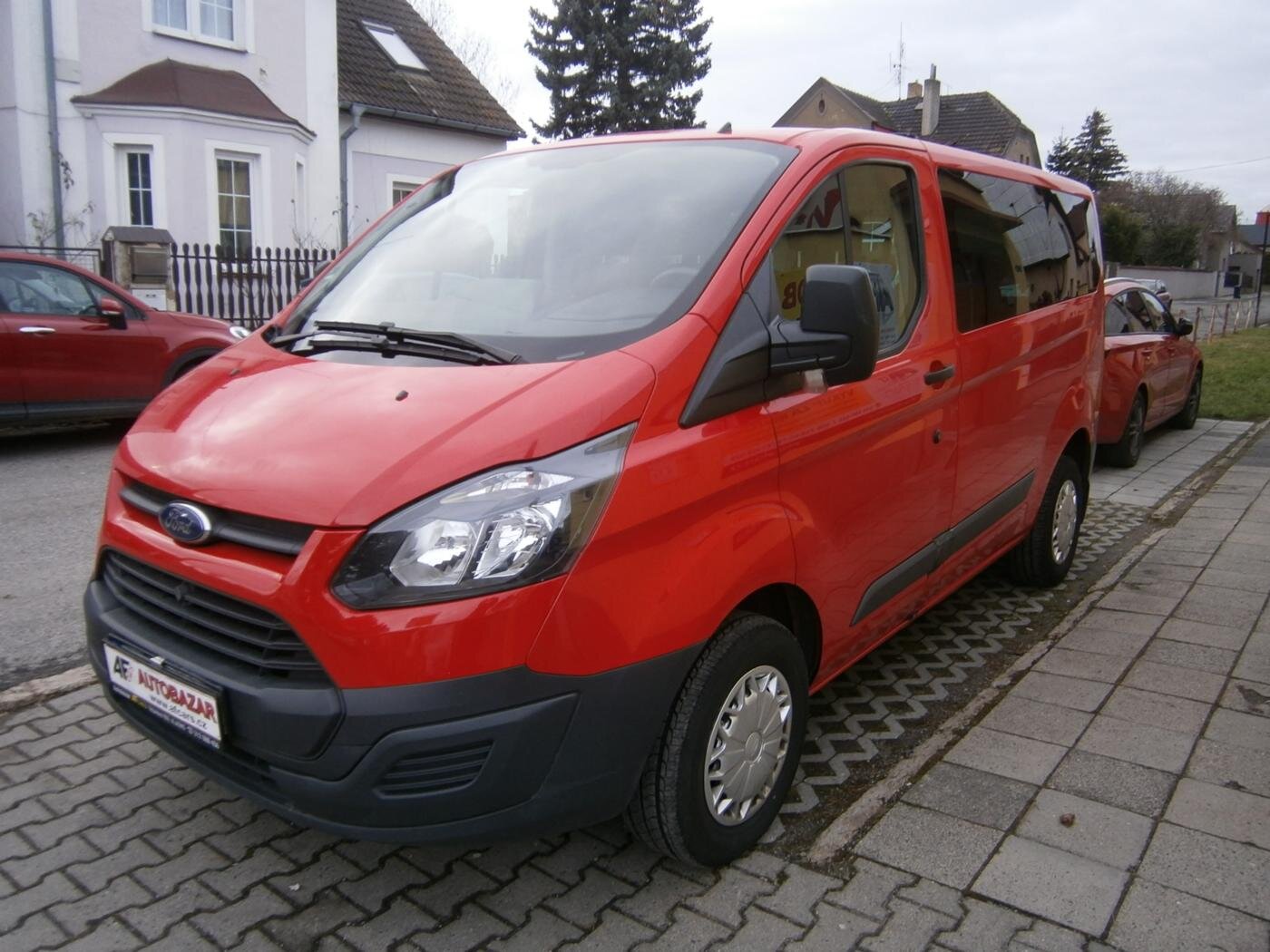 Ford Transit Custom Kombi 2,2 l 74 kw
