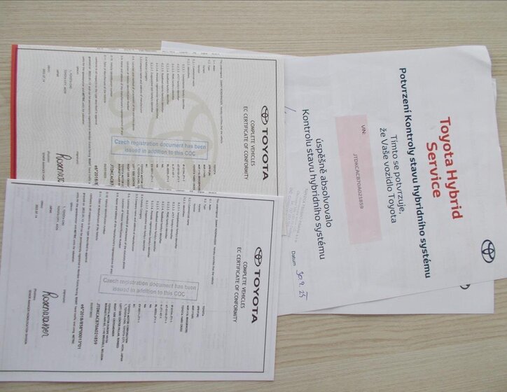 Toyota Yaris Cross 36