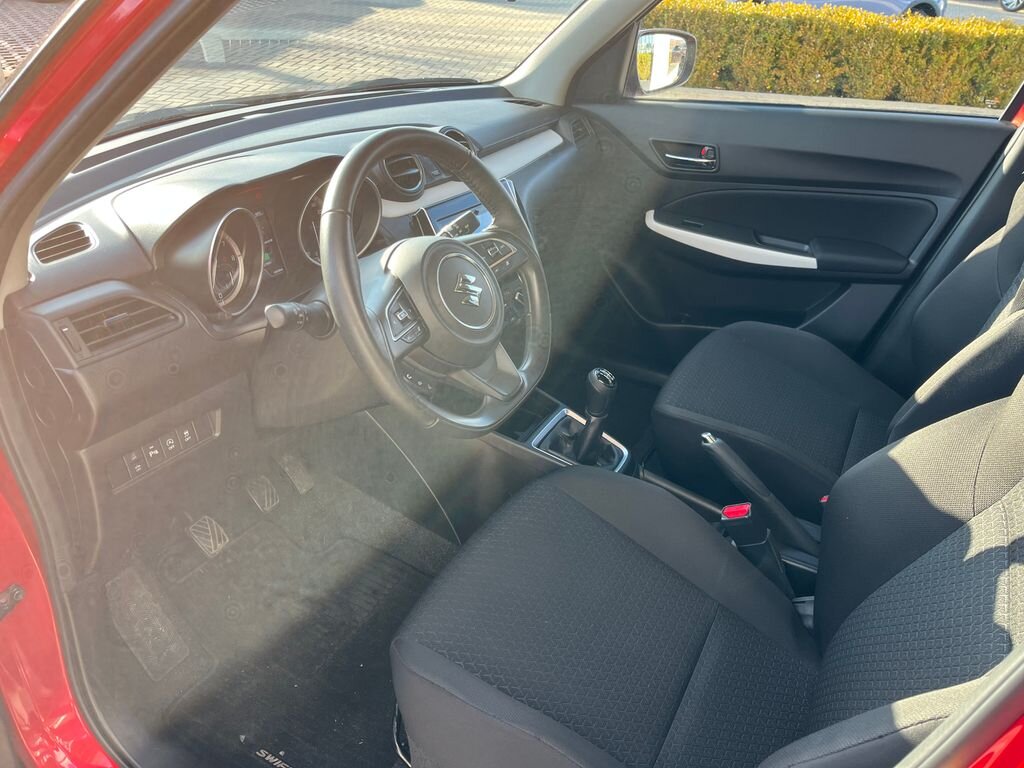 Suzuki Swift Hatchback 1,2 l 61 kw