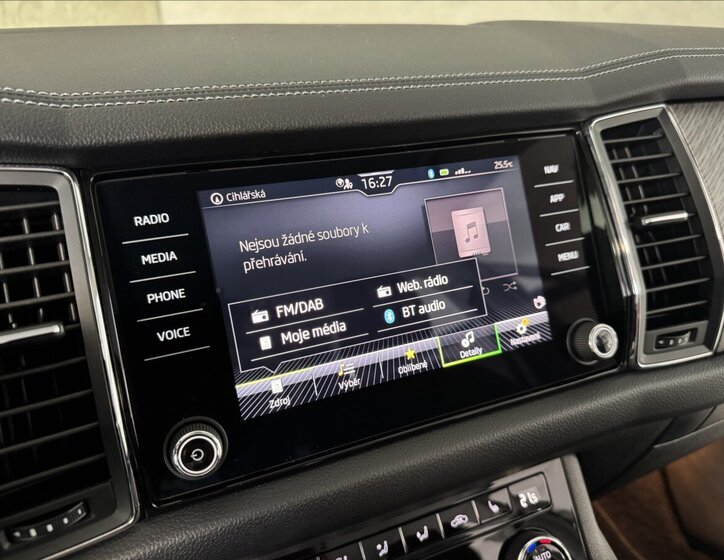 Škoda Kodiaq SUV / Terénní 1,5 l 110 kw