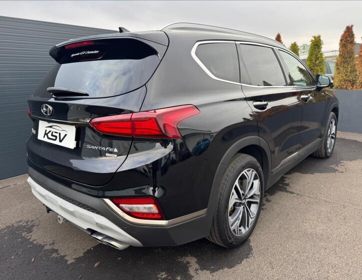 Hyundai Santa Fe 7
