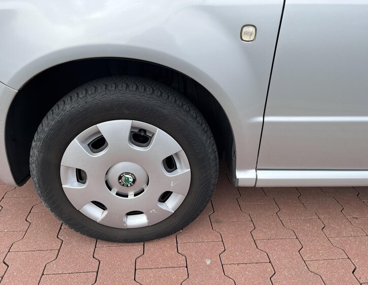 Škoda Fabia Sedan / Limuzína 1,4 l 55 kw