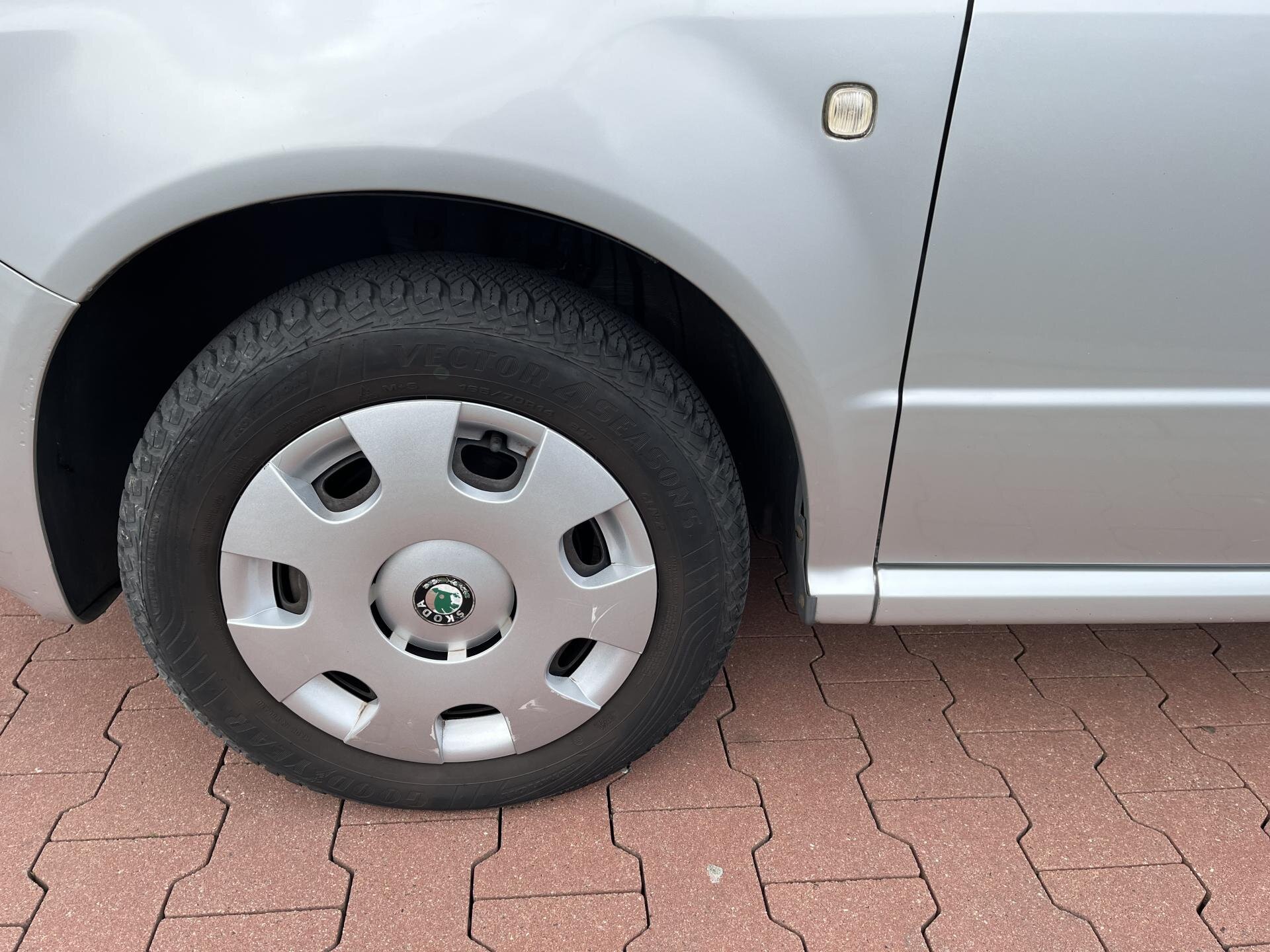 Škoda Fabia Sedan / Limuzína 1,4 l 55 kw