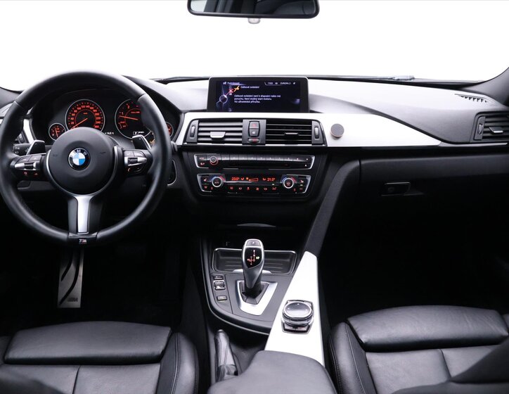 BMW Řada 3 27