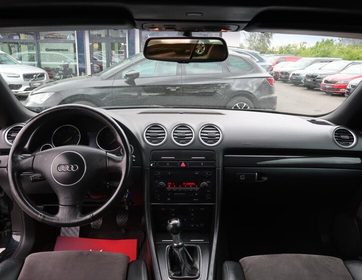 Audi A4 Kabriolet 2,4 l 125 kw
