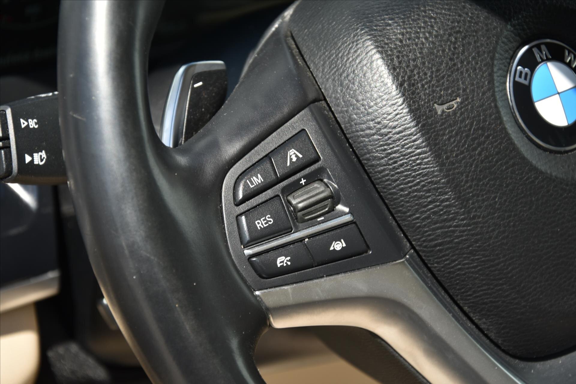 BMW X5 SUV / Terénní 3,0 l 230 kw