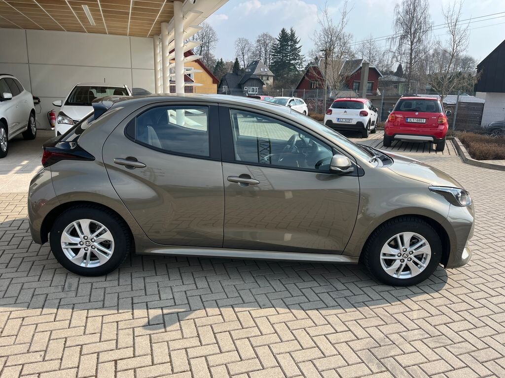 Toyota Yaris Hatchback 1,5 l 68 kw