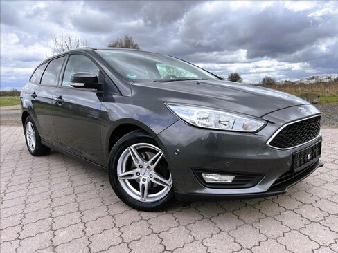 Ford Focus Kombi 999,0 92 kw
