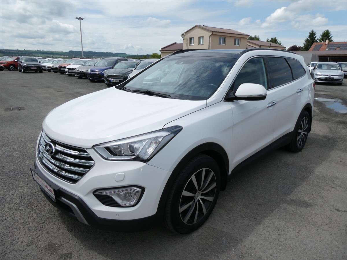 Hyundai Grand Santa Fe