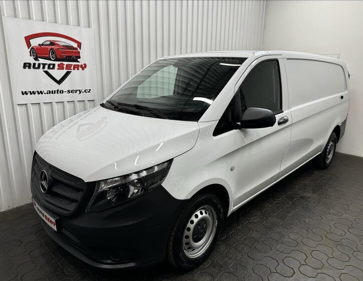 Mercedes-Benz Vito 2