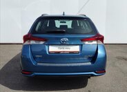 Toyota Auris Kombi 1,3 l 73 kw