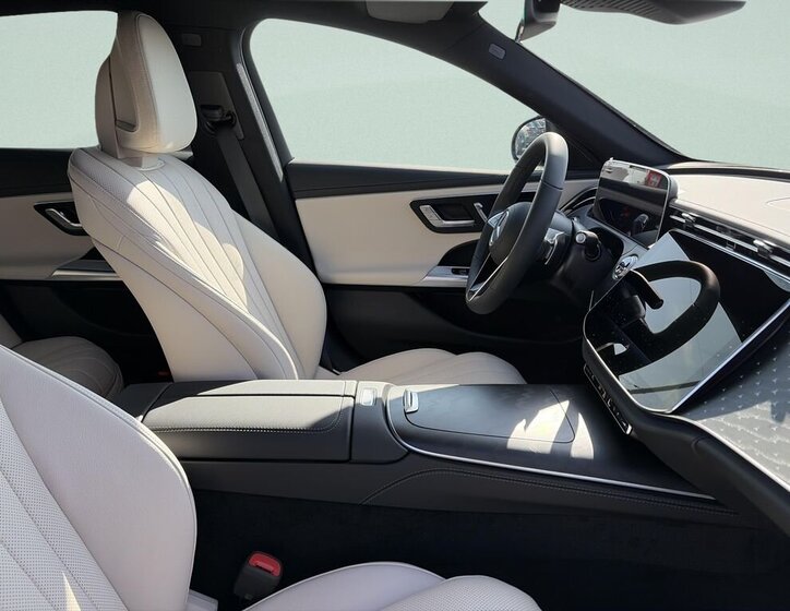Mercedes-Benz Třídy E Sedan / Limuzína 2,0 l 145 kw