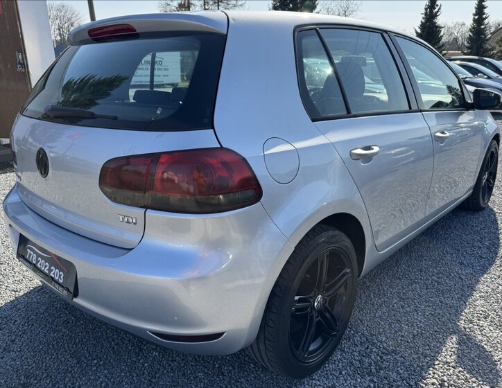 Volkswagen Golf Hatchback 2,0 l 81 kw