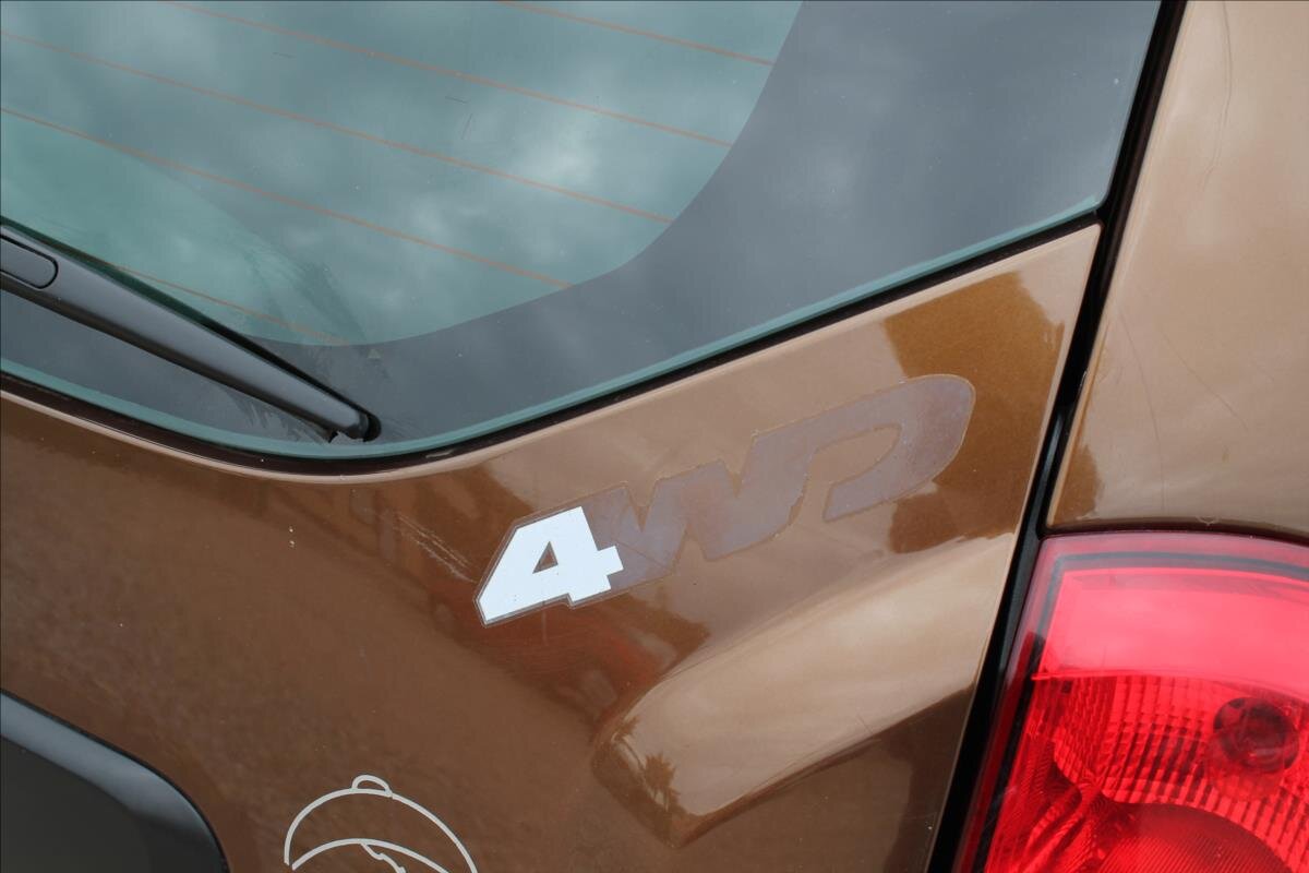 Dacia Duster SUV / Terénní 1,6 l 77 kw