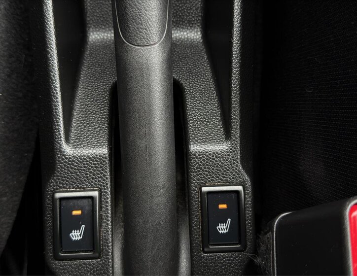 Suzuki Ignis Hatchback 1,2 l 66 kw