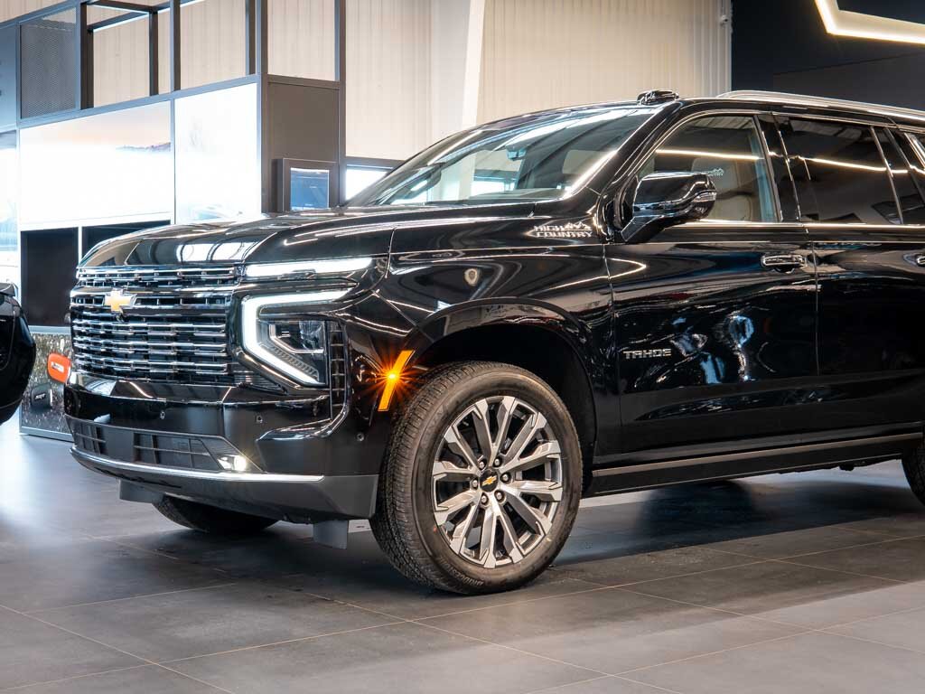 Chevrolet Tahoe SUV 6,2 l 313 kw