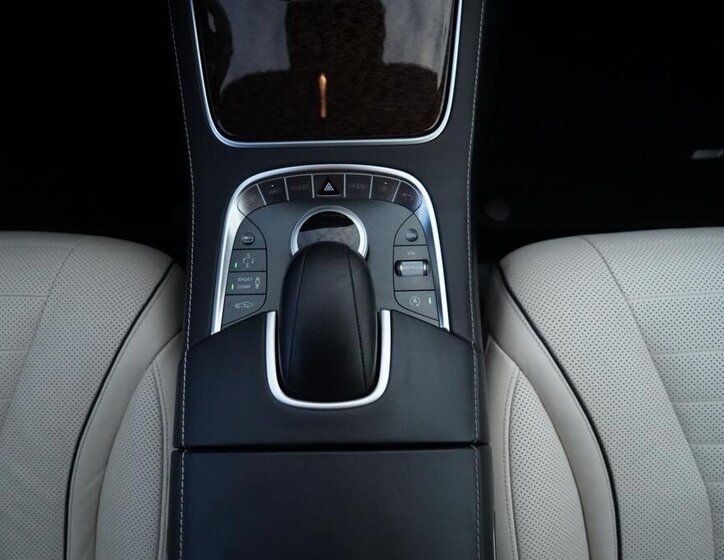 Mercedes-Benz Třídy S Sedan / Limuzína 3,0 l 190 kw