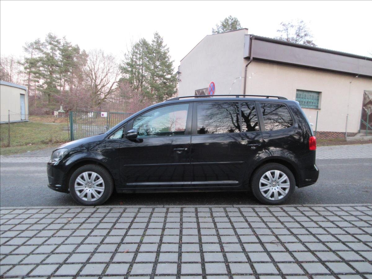 Volkswagen Touran Kombi 1,4 l 103 kw