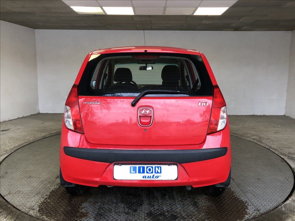 Hyundai i10