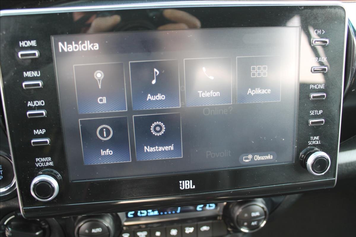 Toyota Hilux Pick-up 2,8 l 150 kw