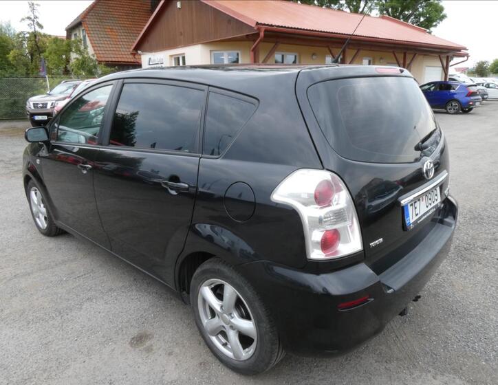 Toyota Corolla Verso 5