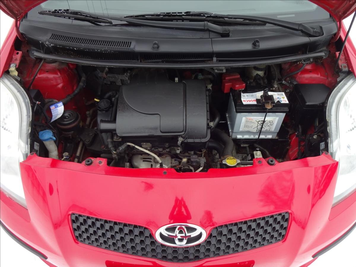 Toyota Yaris Hatchback 998,0 51 kw