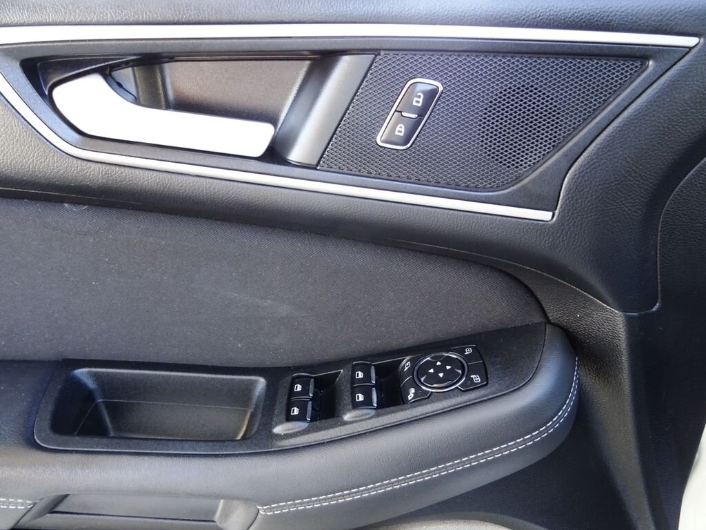 Ford S-MAX MPV 2,0 l 110 kw