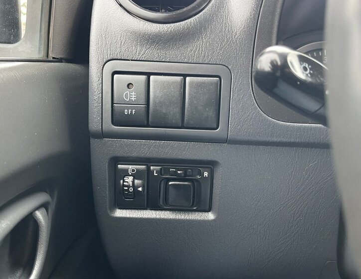 Suzuki Jimny SUV / Terénní 1,5 l 63 kw