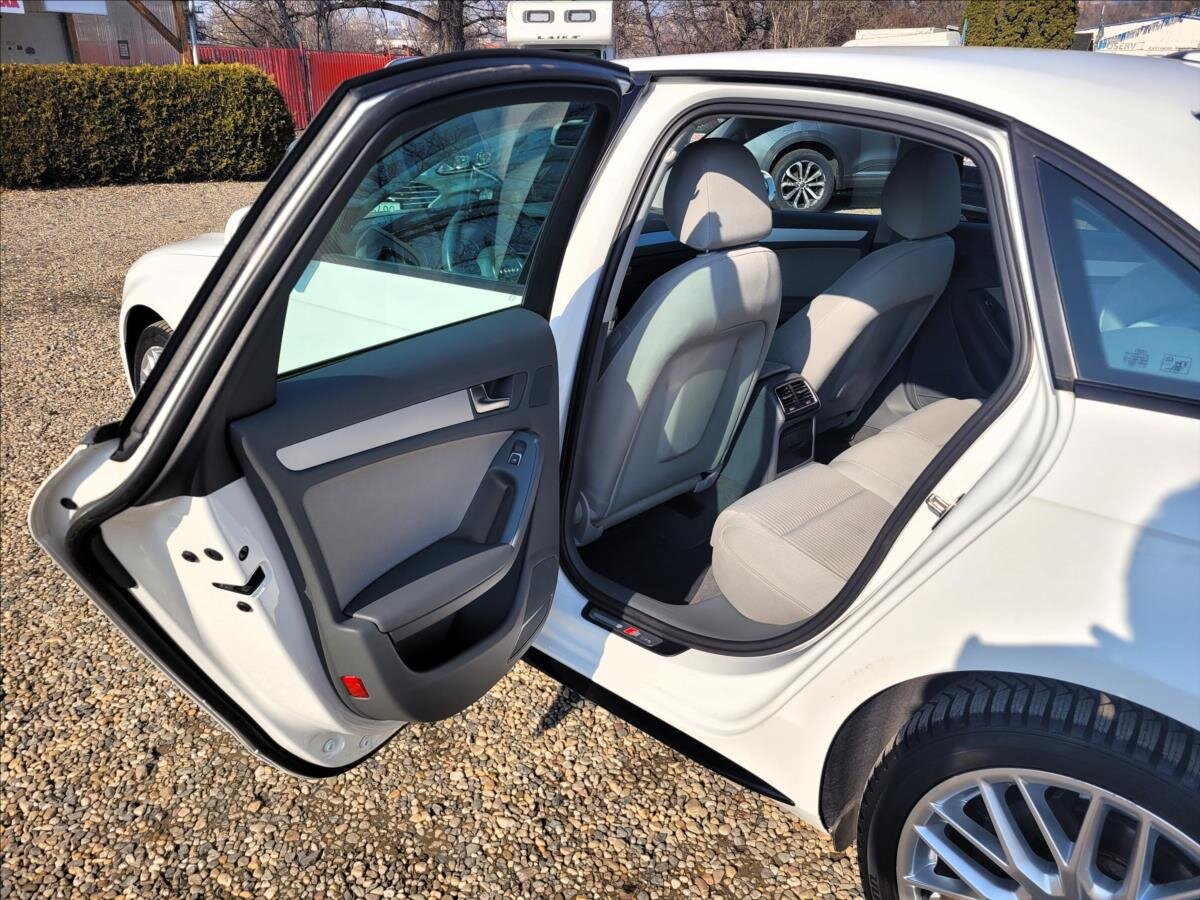 Audi A4 Sedan 2,0 l 110 kw