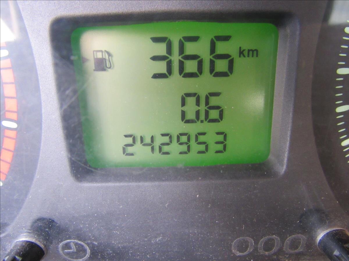 Ford Transit Skříň 2,2 l 74 kw