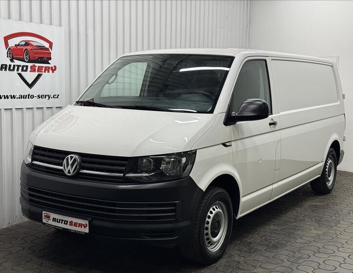 Volkswagen Transporter 1