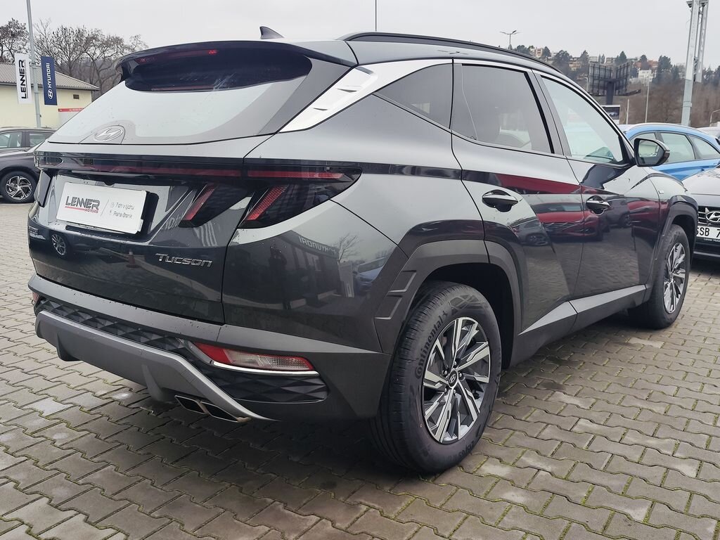 Hyundai Tucson SUV 1,6 l 110 kw
