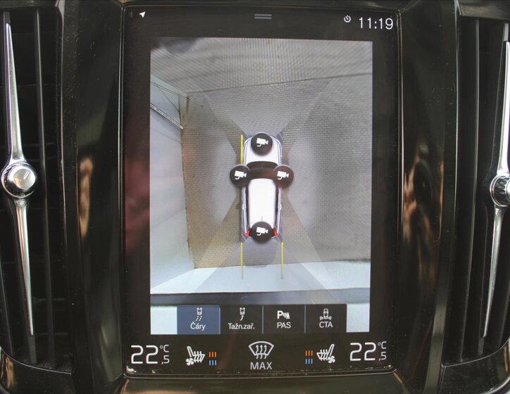 Volvo V90 Kombi 2,0 l 173 kw