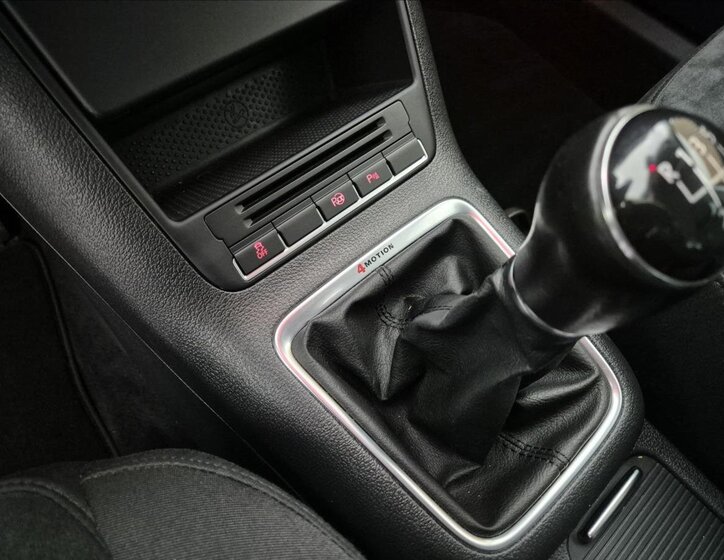 Volkswagen Tiguan SUV 2,0 l 103 kw