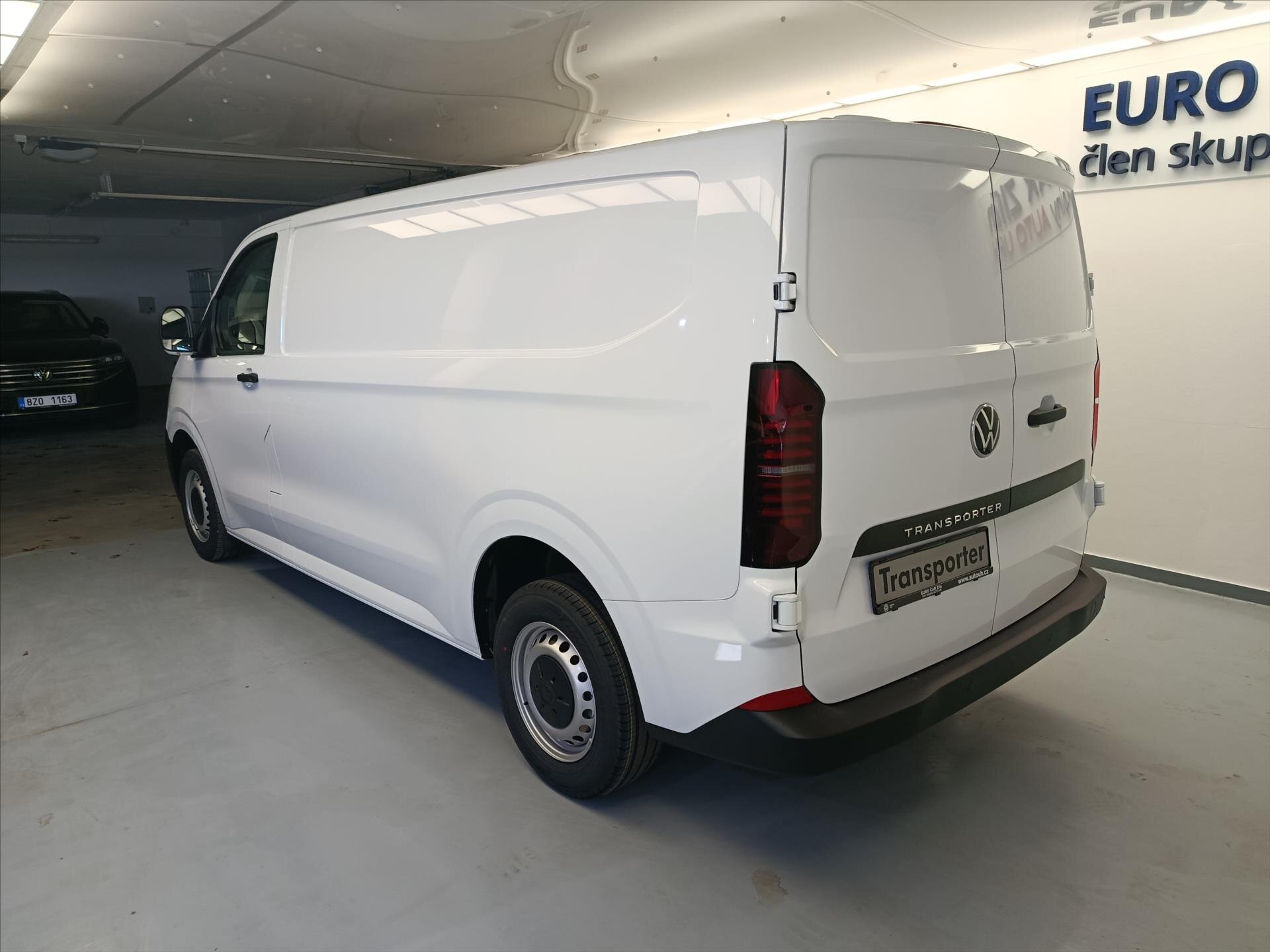 Volkswagen Transporter Skříň 2,0 l 110 kw