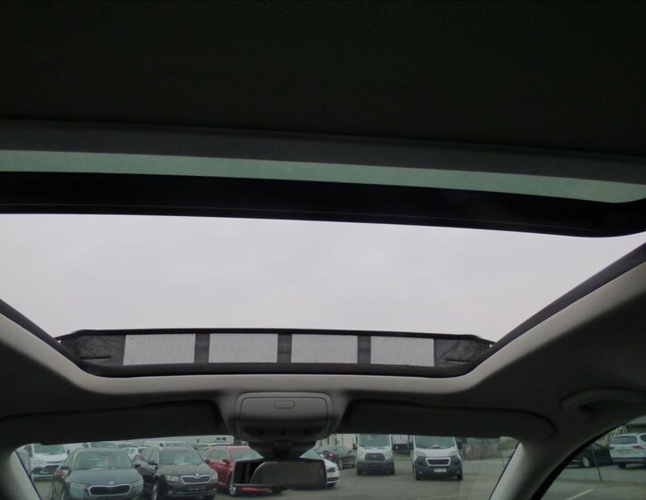 Volkswagen Sharan Kombi 2,0 l 125 kw