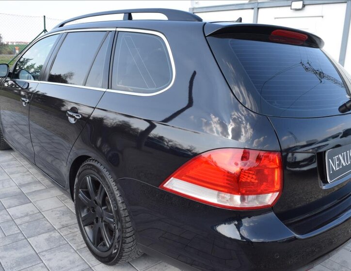 Volkswagen Golf Kombi 1,6 l 75 kw