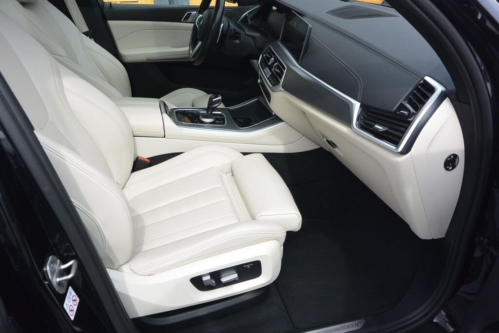 BMW X5 SUV / Terénní 3,0 l 250 kw
