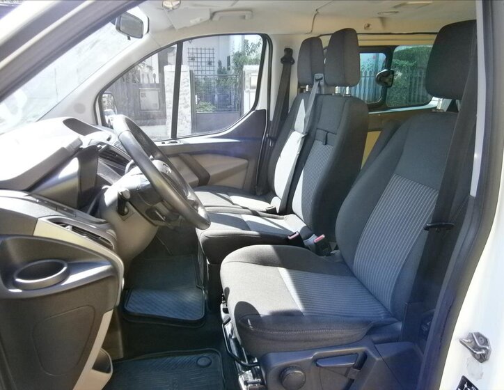 Ford Tourneo Custom Kombi 2,2 l 92 kw