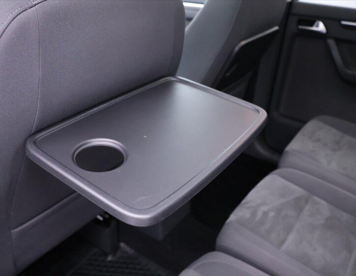 Volkswagen Touran 24