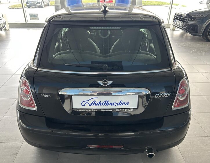Mini Cooper Hatchback 1,6 l 90 kw