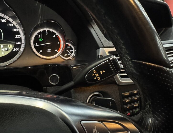 Mercedes-Benz Třídy E 16