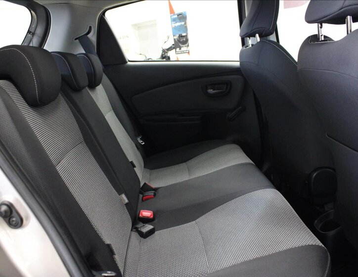 Toyota Yaris Hatchback 1,5 l 74 kw