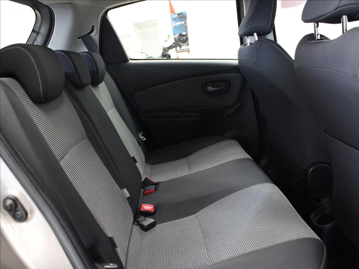 Toyota Yaris Hatchback 1,5 l 74 kw