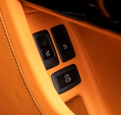 Rolls-Royce Cullinan 13