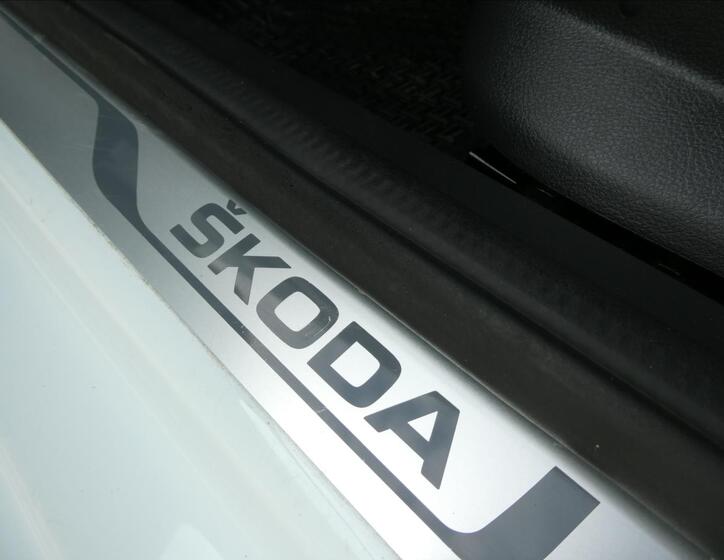 Škoda Fabia 33