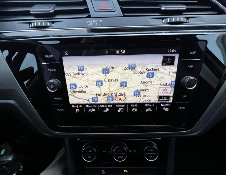 Volkswagen Touran Kombi 1,6 l 85 kw