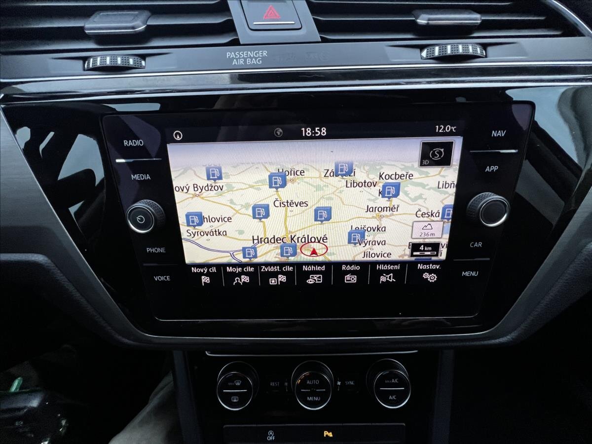 Volkswagen Touran Kombi 1,6 l 85 kw